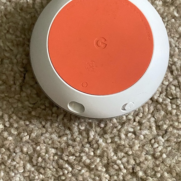 Google Home Gen 2 - Picture 2 of 2